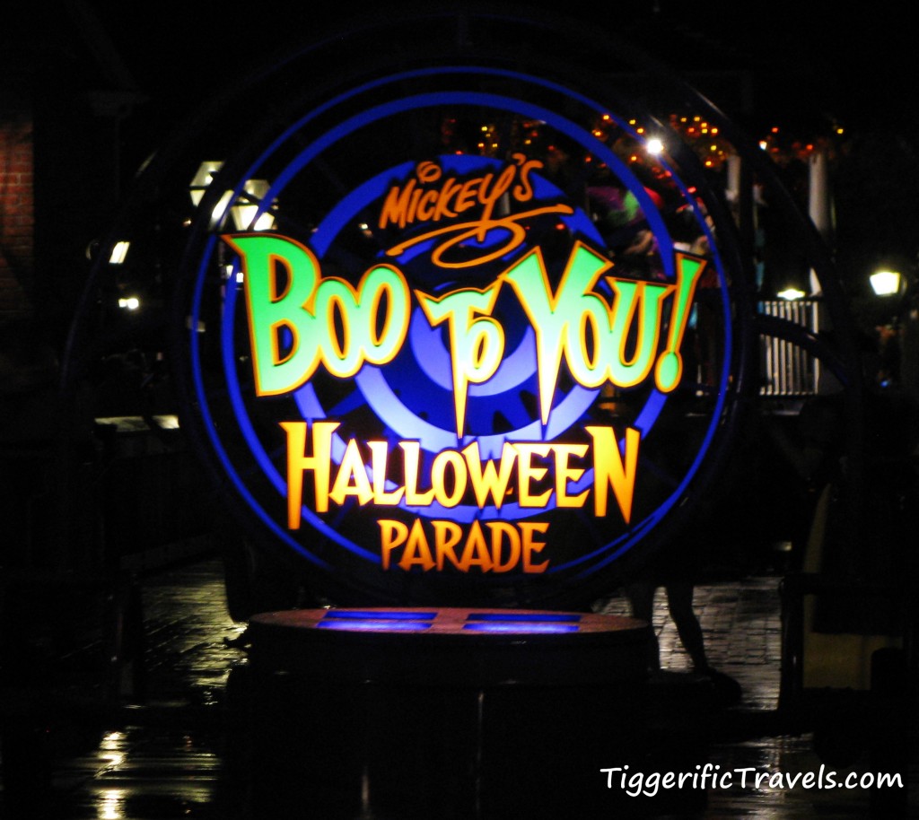 The sign at the front of the Boo to You Halloween Parade at Walt Disney World